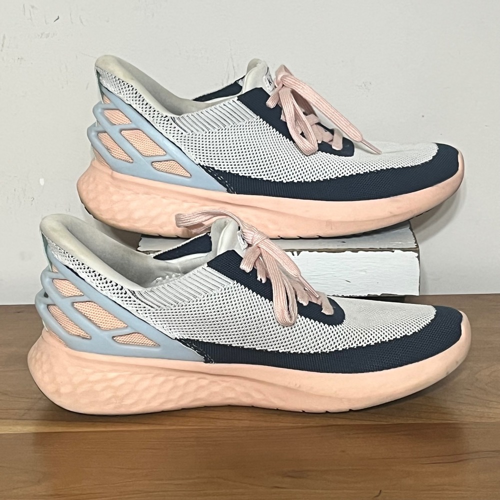 Kizik Athens Slip On Sneakers White Navy Peach Mens 8 Womens 9.5 12FCDATHBC05-1D